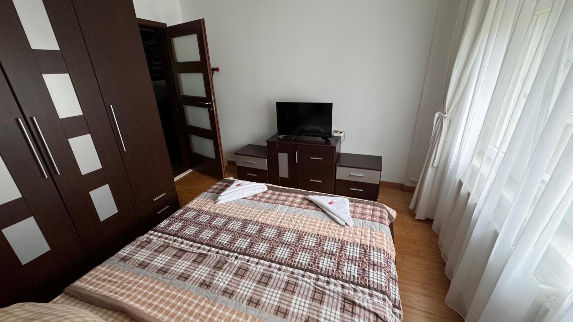 Apartament 3 Camere Otopeni Exterior foto