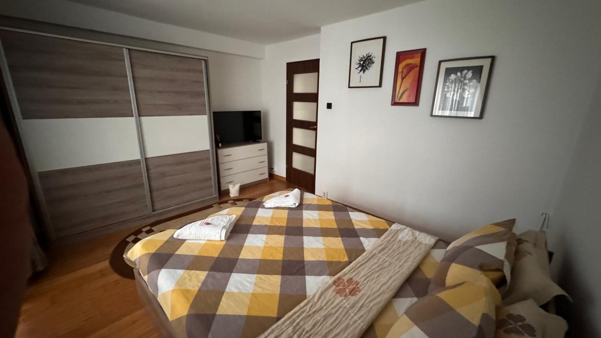 Apartament 3 Camere Otopeni Exterior foto